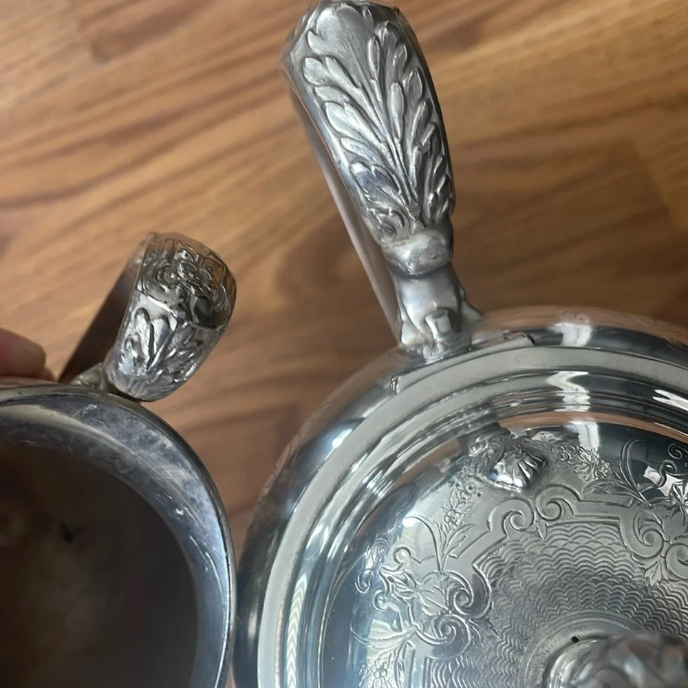 WILCOX INTERNATIONAL CO SILVER PLATE COFFEE POT& CREAM FLORAL PATTERN #…